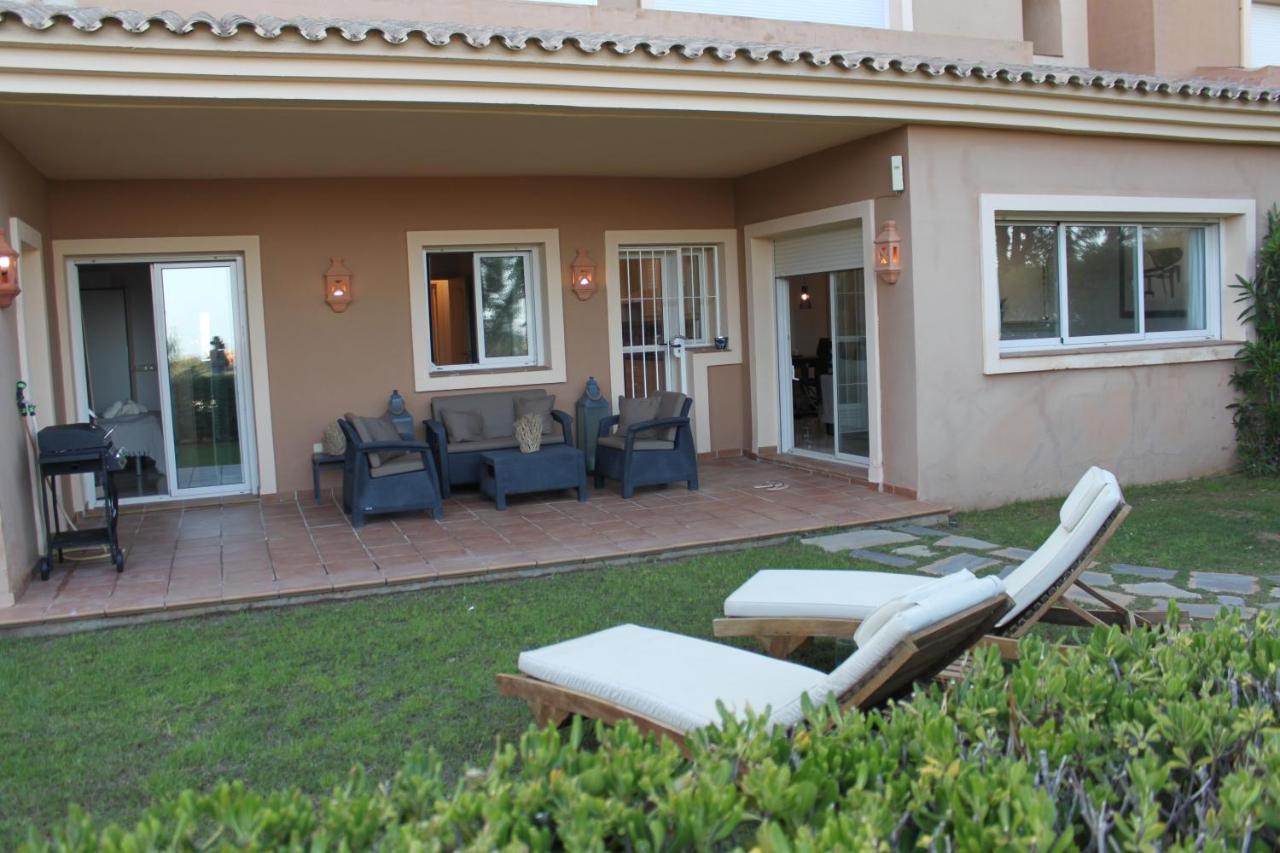 Elegant And Spacious Garden Apartment With Beautiful Views Ojén Exterior foto