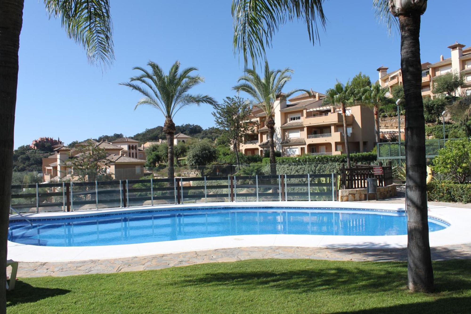 Elegant And Spacious Garden Apartment With Beautiful Views Ojén Exterior foto
